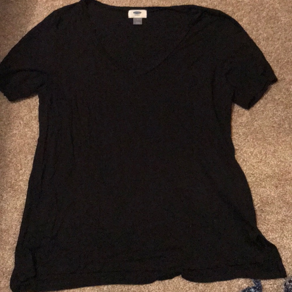 Old navy loose fitting v-neck tee